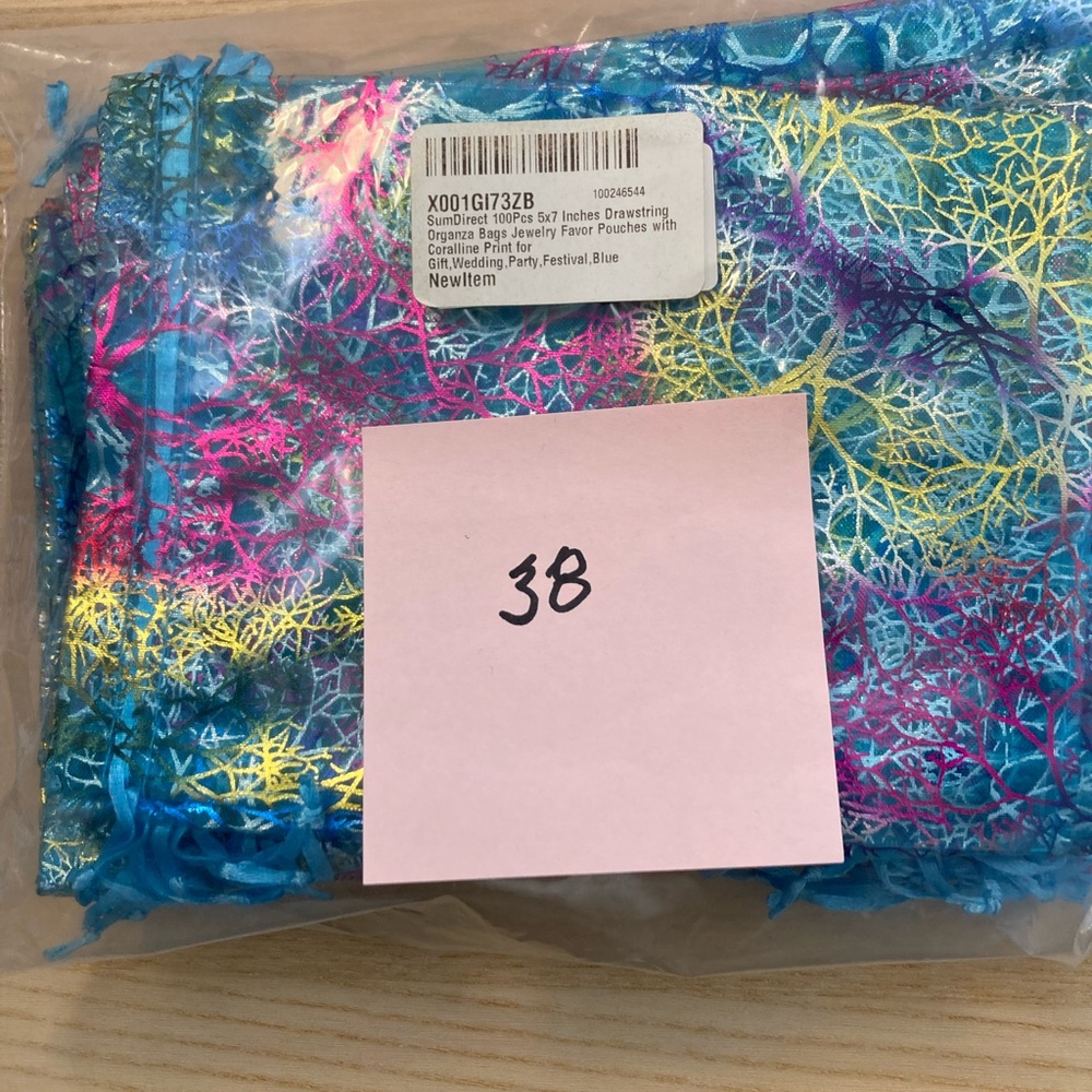 Colorful Drawstring Pouches‎